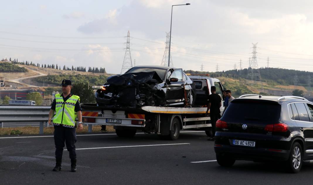 Kuzey Marmara Otoyolu'nda kaza! Yaralılar var… 13